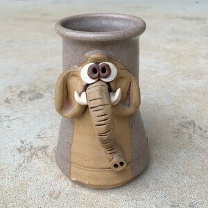 Mahon Pottery Handcrafted signed earthenware clay handmade elephant mug 3D